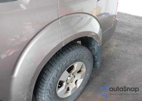 2006 Nissan Pathfinder S from USA, damaged, VIN 5N1AR18W26C642277